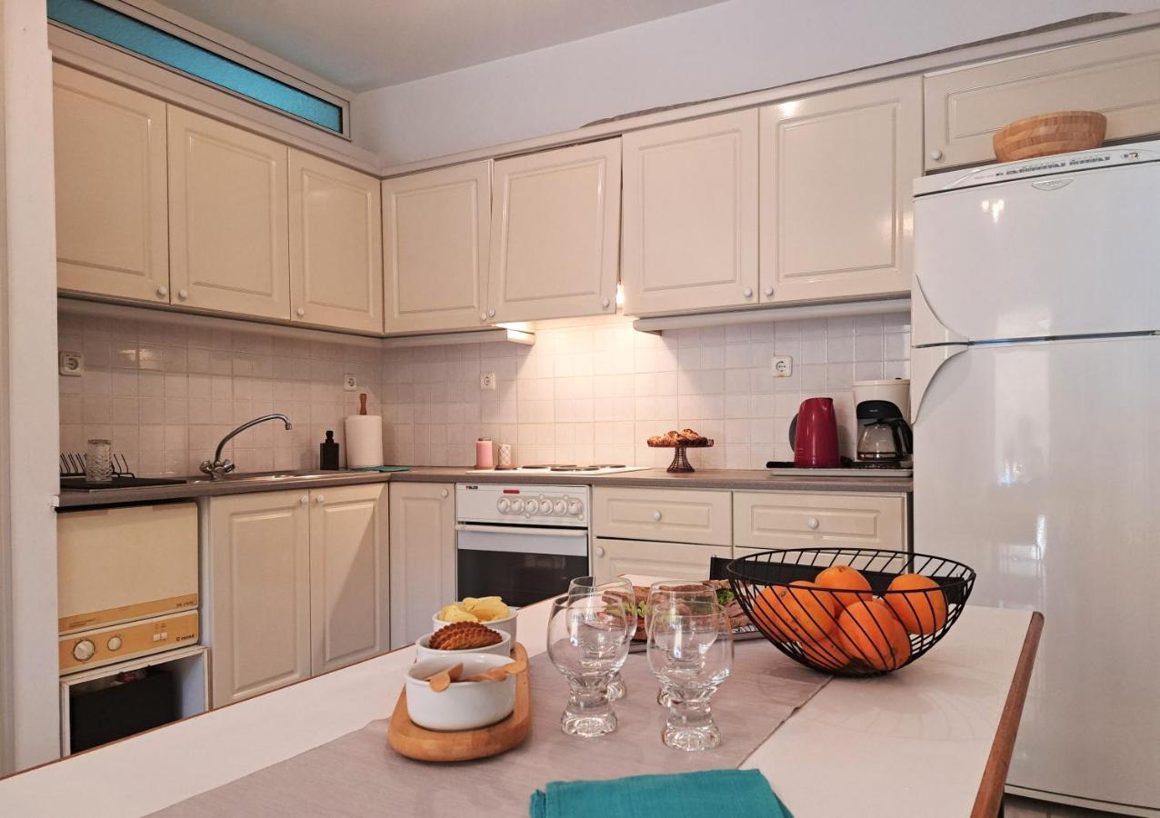 Garden Apartment With Bbq In The Athenian Riviera 外观 照片