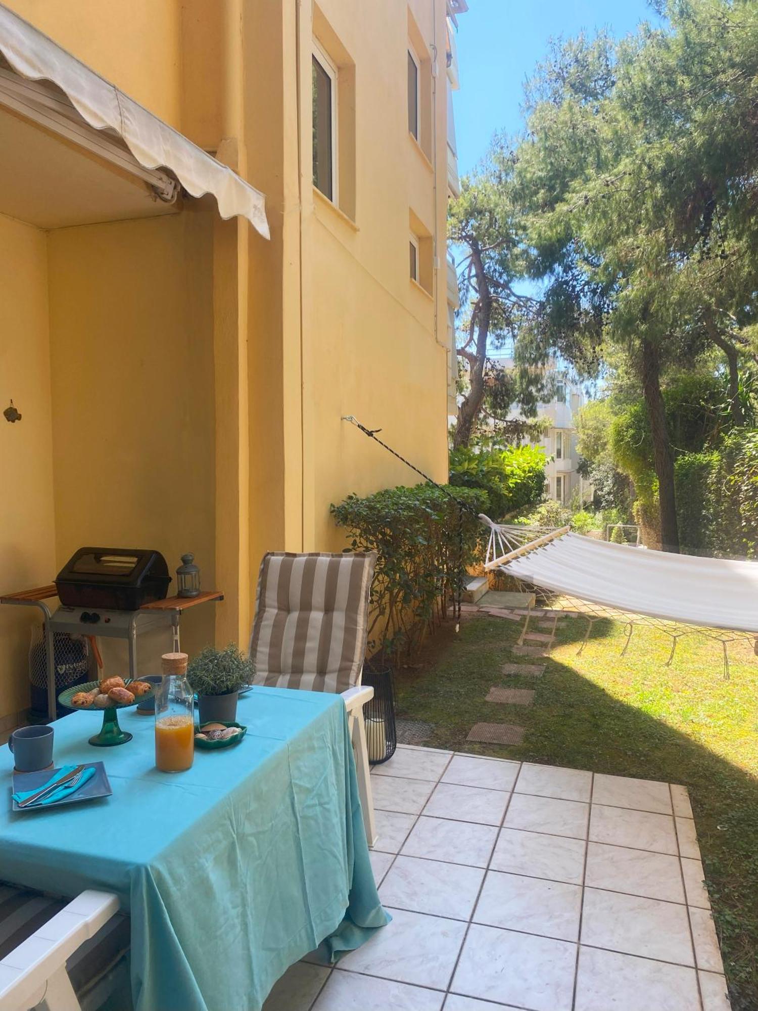Garden Apartment With Bbq In The Athenian Riviera 外观 照片